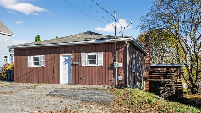 $380,000 | 26 Grandview Avenue, South Portland, ME 04106