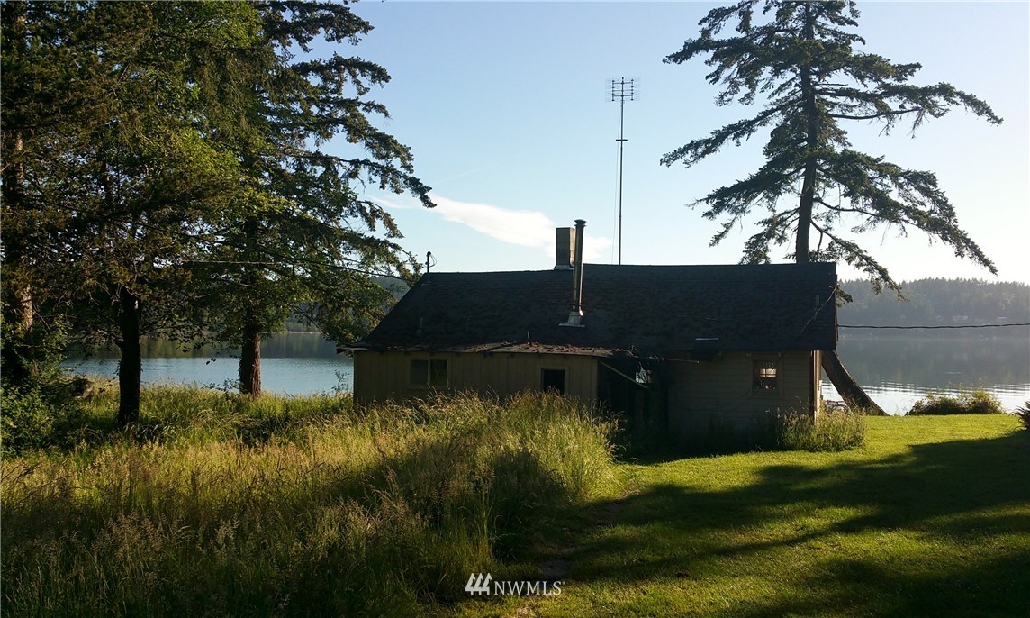 13409 Agate Beach Road Anderson Island, WA 98303 - Photo 6 of 13 Gallery Image 6