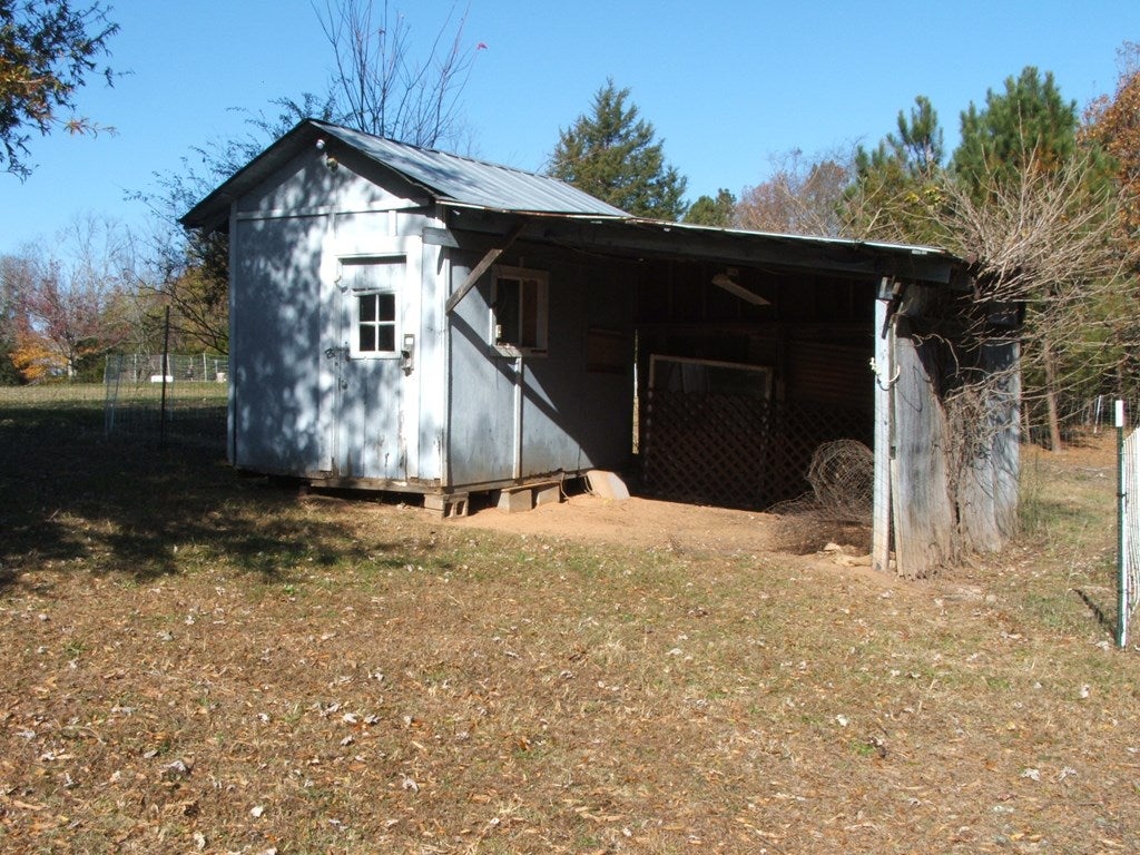 974 Meherrin Road Meherrin, VA 23954 - Photo 18 of 28 Gallery Image 18