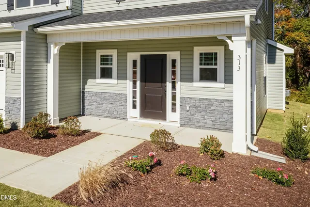 $350,300 | 300 New Twin Br Court, Smithfield, NC 27577