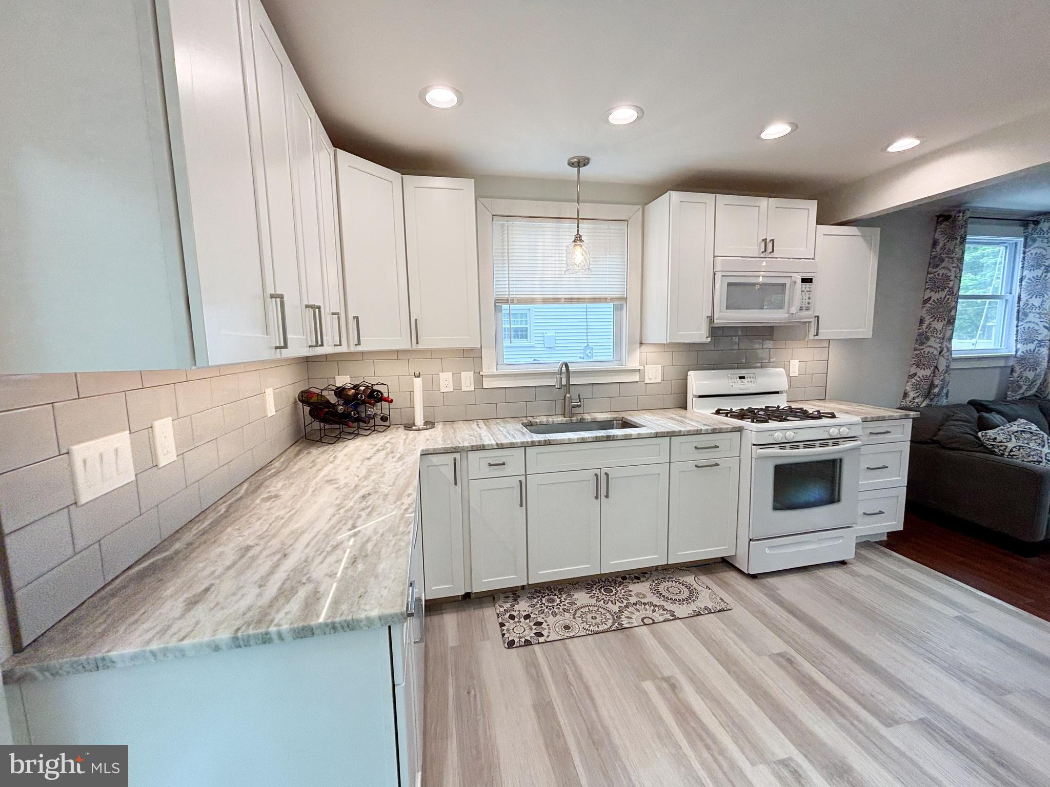 67 Fairmount Avenue Lindenwold, NJ 08021 - Photo 14 of 64