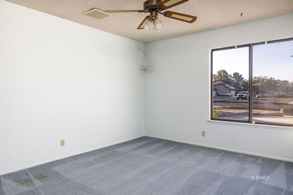 817 Hurschell Avenue Ridgecrest, CA 93555 - Photo 26 of 46