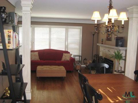 837 Lincoln Road Grosse Pointe, MI 48230 - Photo 7 of 12 940844-6.JPG