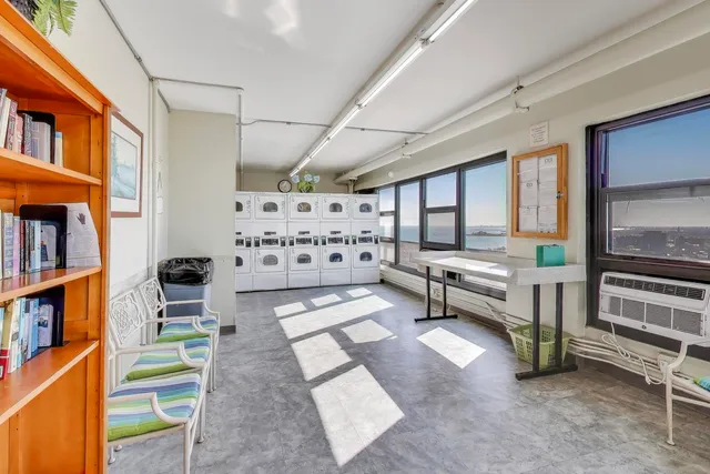 $210,000 | 6700 South South Shore Drive, Unit 11A, Chicago, IL 60649