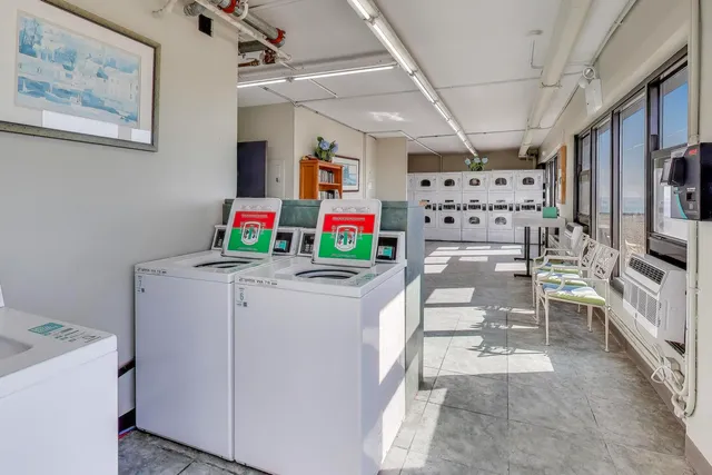 $210,000 | 6700 South South Shore Drive, Unit 11A, Chicago, IL 60649