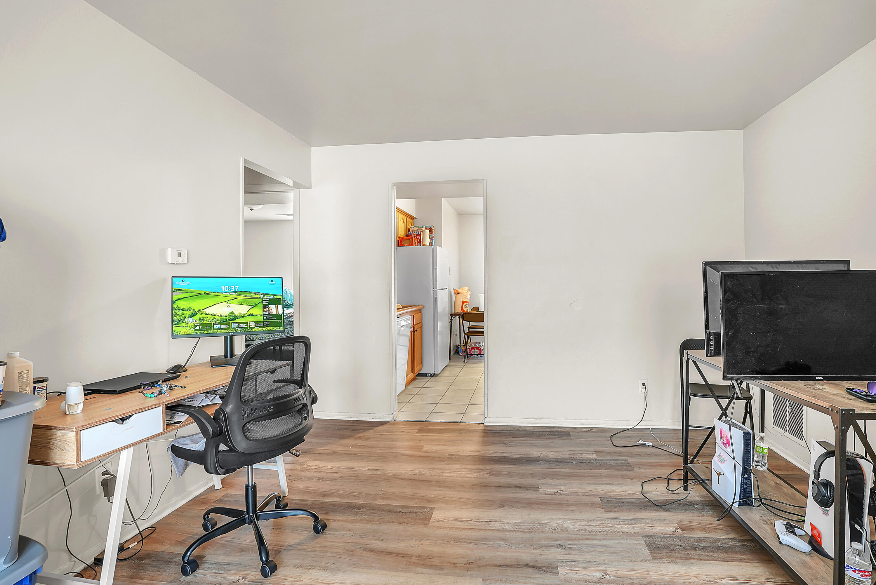 2201 Sturdy Road Valparaiso, IN 46383 - Photo 17 of 27 3000x2004