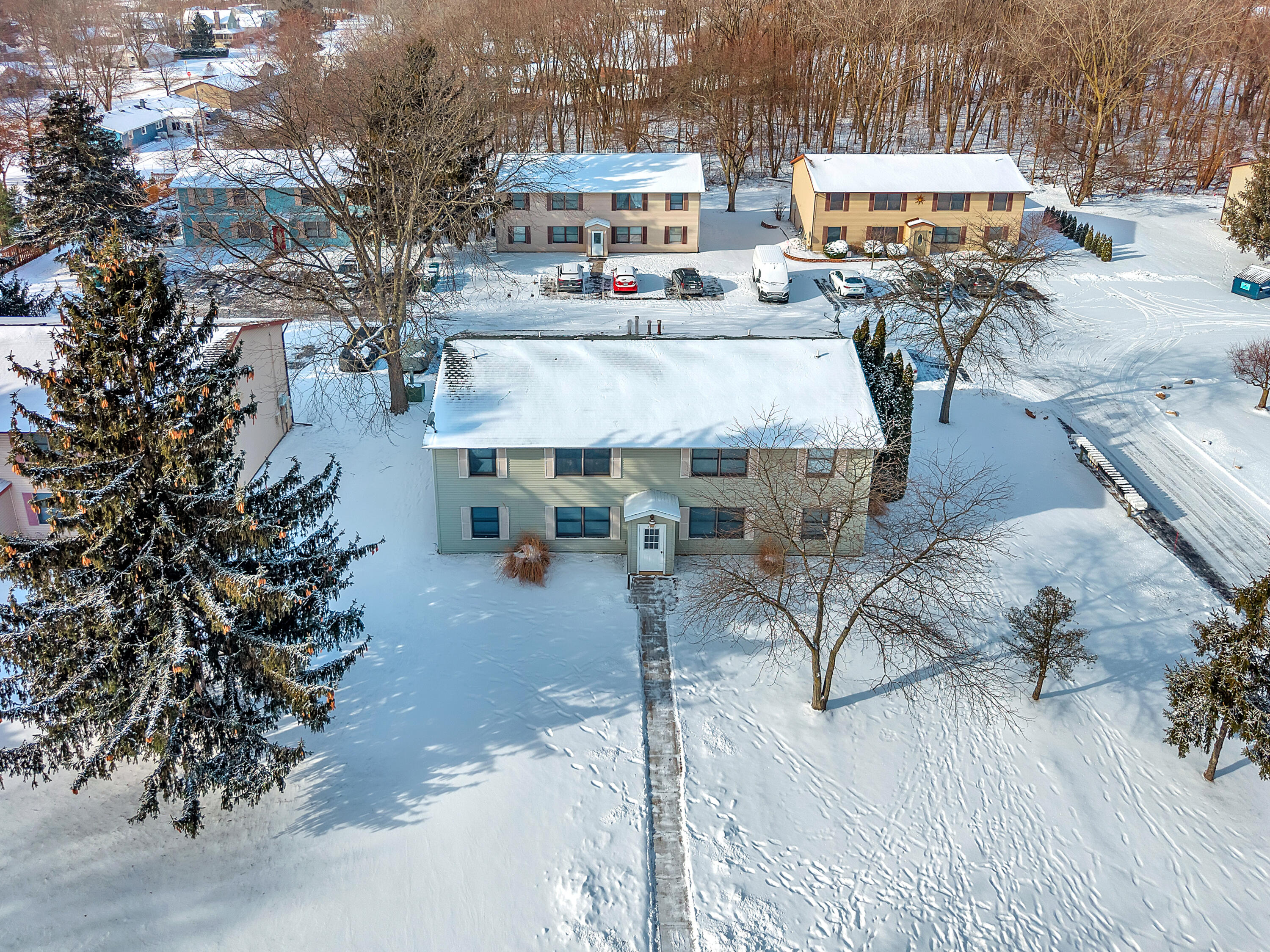 2201 Sturdy Road Valparaiso, IN 46383 - Photo 6 of 27 3000x2249