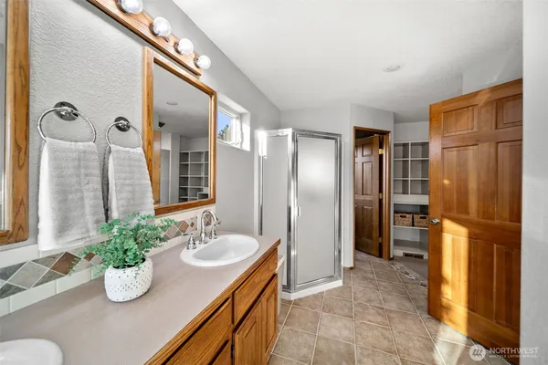 $899,000 | 606 Skiview Drive, East Wenatchee, WA 98802