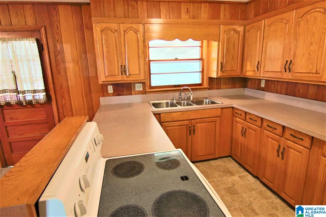 801 Lay Dam Road Clanton, AL 35045 - Photo 6 of 12 Gallery Image 6