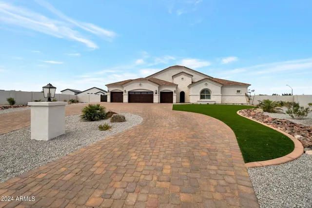 $1,750,000 | 25232 South Pyrenees Court, Queen Creek, AZ 85142