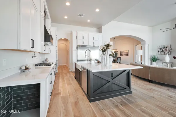 $1,500,000 | 25232 South Pyrenees Court, Queen Creek, AZ 85142