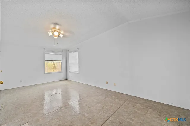 $315,000 | 1189 Vivroux Ranch Road, Seguin, TX 78155