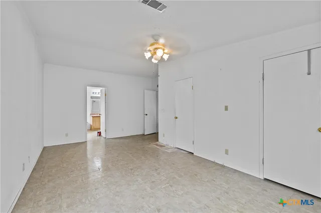 $315,000 | 1189 Vivroux Ranch Road, Seguin, TX 78155