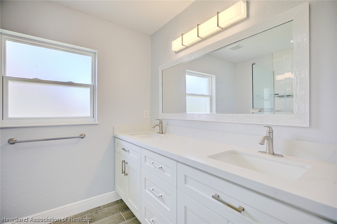 4700 Thunderbird Road Sebring, FL 33872 - Photo 16 of 30 Gallery Image 16