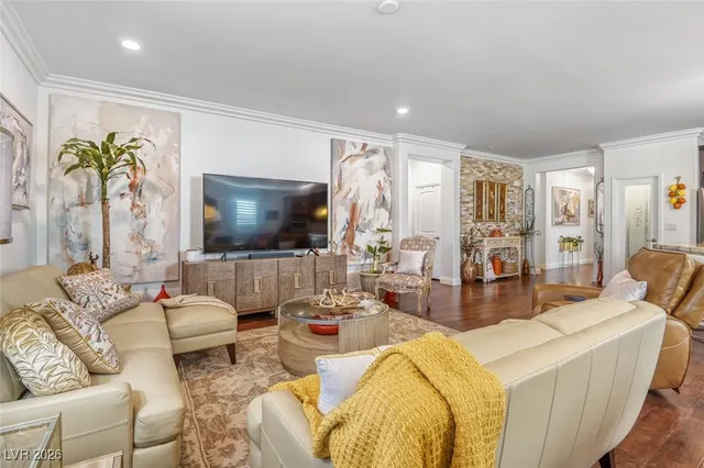 $635,000 | 2747 Alta Vista Street, Henderson, NV 89044