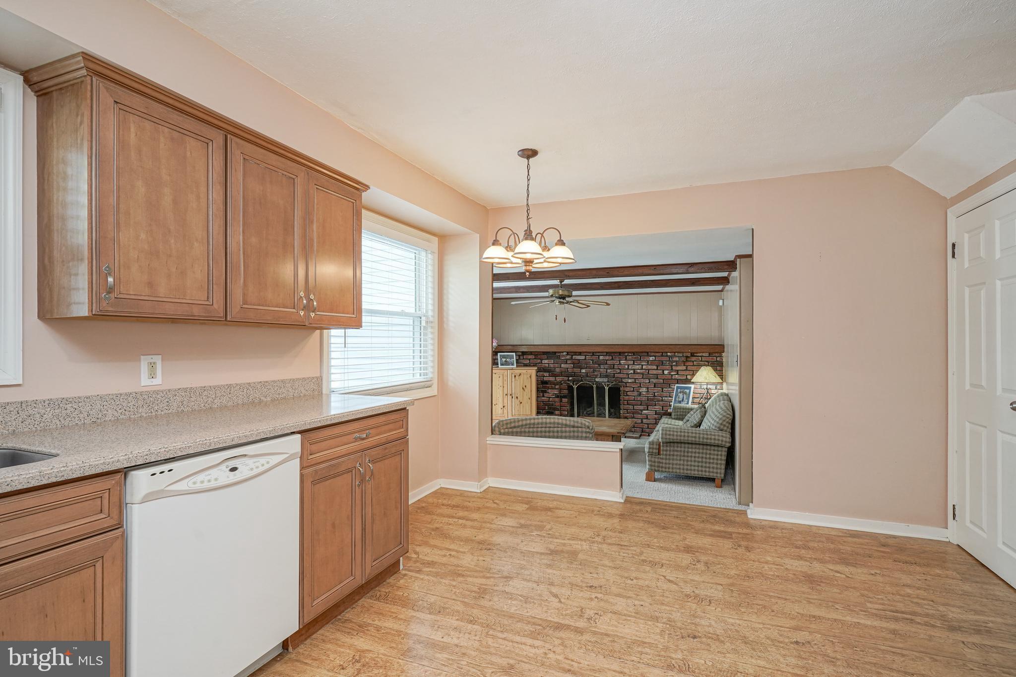 1617 Red Oak Road Williamstown, NJ 08094 - Photo 8 of 52 Gallery Image 8