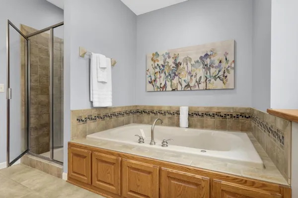 $675,000 | 18481 98th Place North, Maple Grove, MN 55311