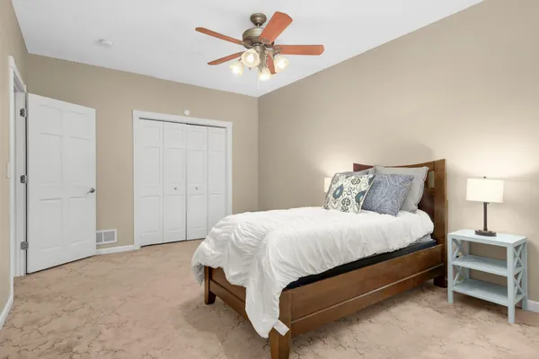 $675,000 | 18481 98th Place North, Maple Grove, MN 55311