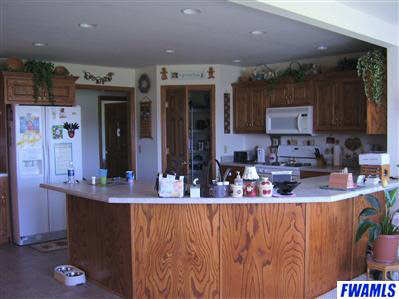 5306 Hursh Road Fort Wayne, IN 46845 - Photo 4 of 20