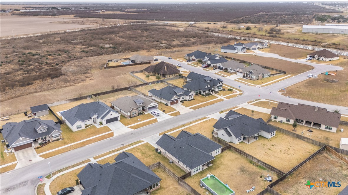 104 Beacon Lane Victoria, TX 77904 - Photo 42 of 46