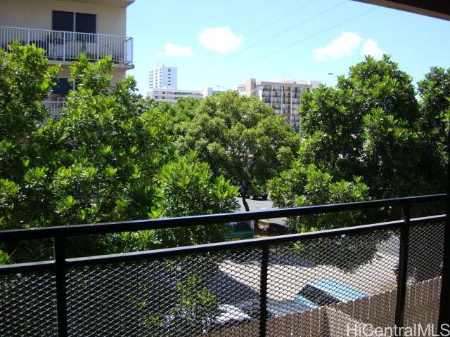 1060 Lunalilo Street, Unit E Honolulu, HI 96822 - Photo 6 of 20