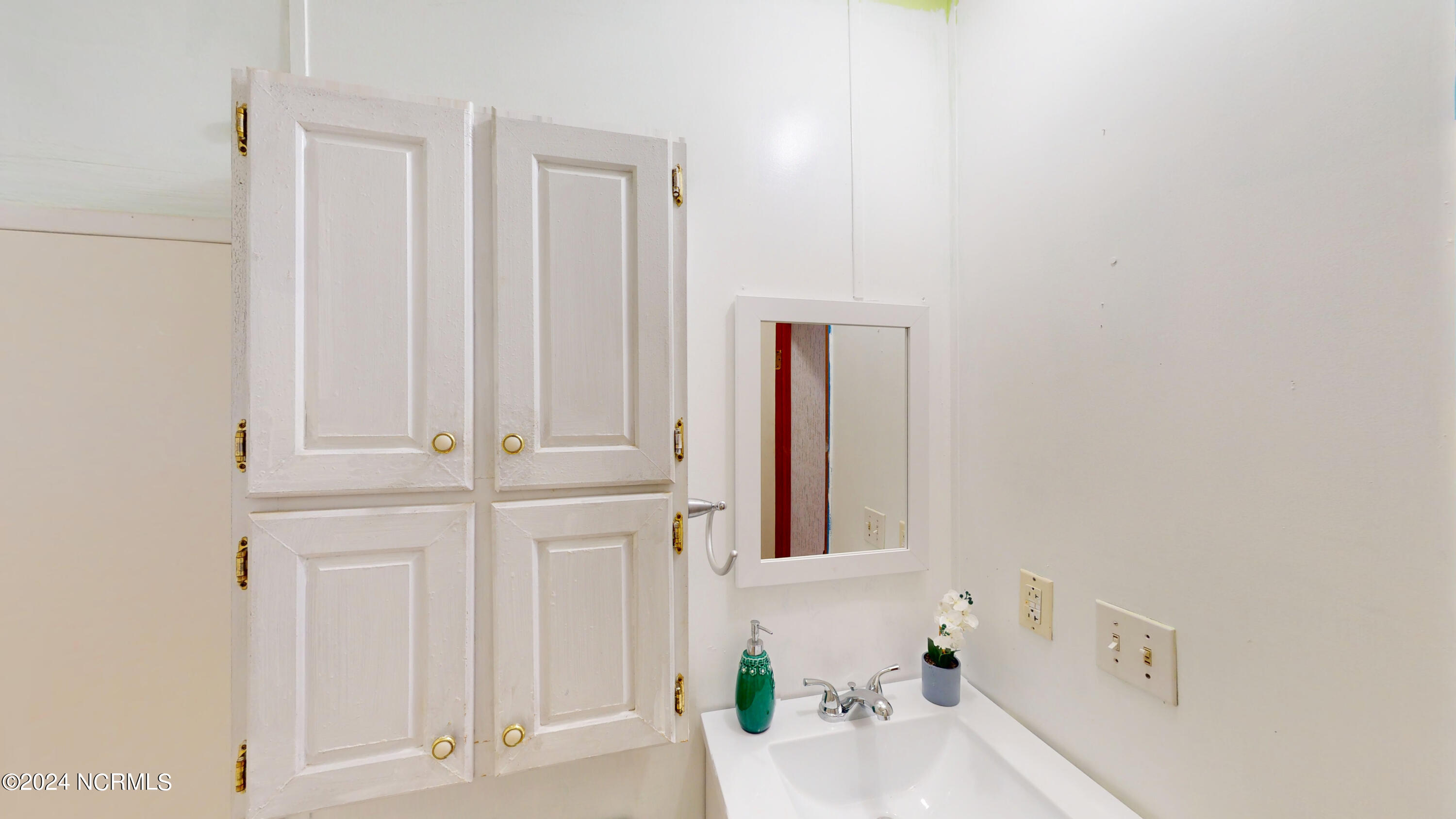 7749 Strickland Road Bailey, NC 27807 - Photo 32 of 39 02192024_131504