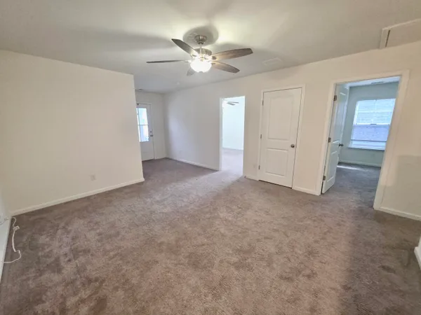 $2,800 | 150 Nolin Road, Moncks Corner, SC 29461