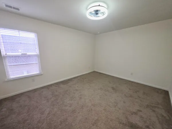 $2,800 | 150 Nolin Road, Moncks Corner, SC 29461