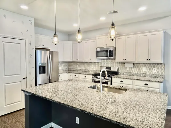 $2,800 | 150 Nolin Road, Moncks Corner, SC 29461