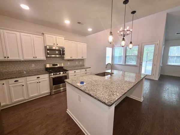 $2,800 | 150 Nolin Road, Moncks Corner, SC 29461