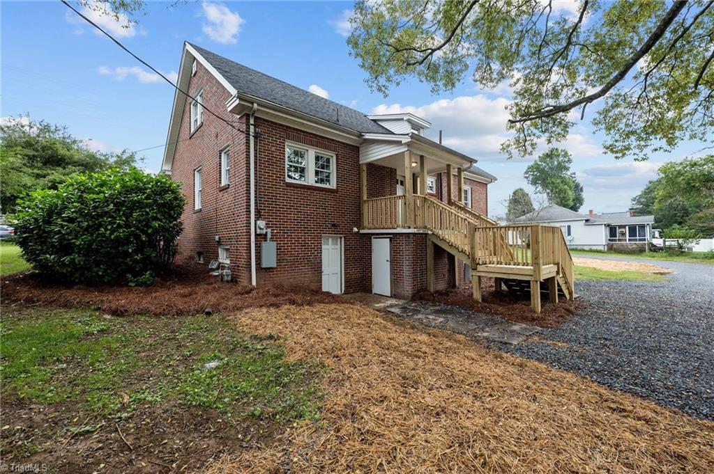 1308 East Meadow Road Eden, NC 27288 - Photo 9 of 40