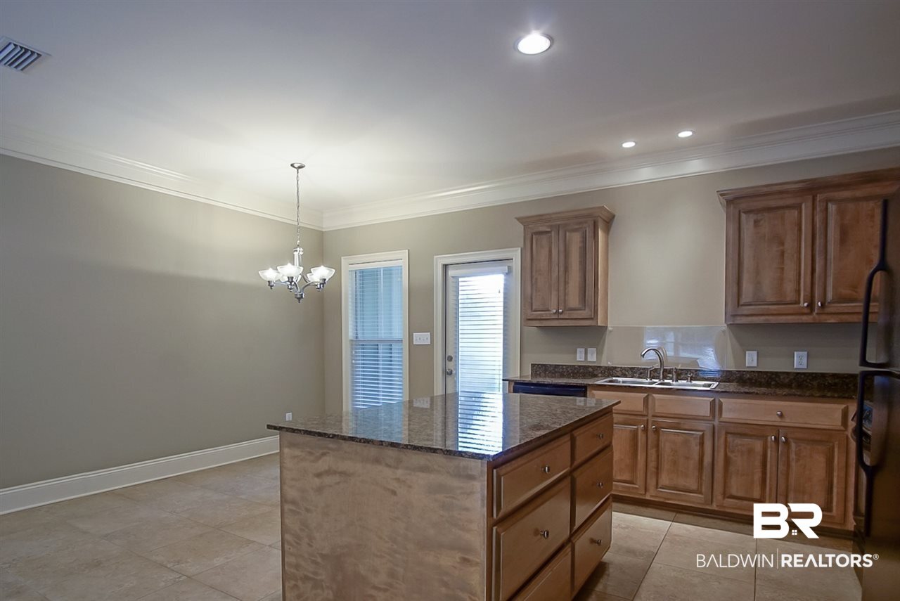 9916 Windmill Road, Unit 3 Fairhope, AL 36532 - Photo 10 of 24