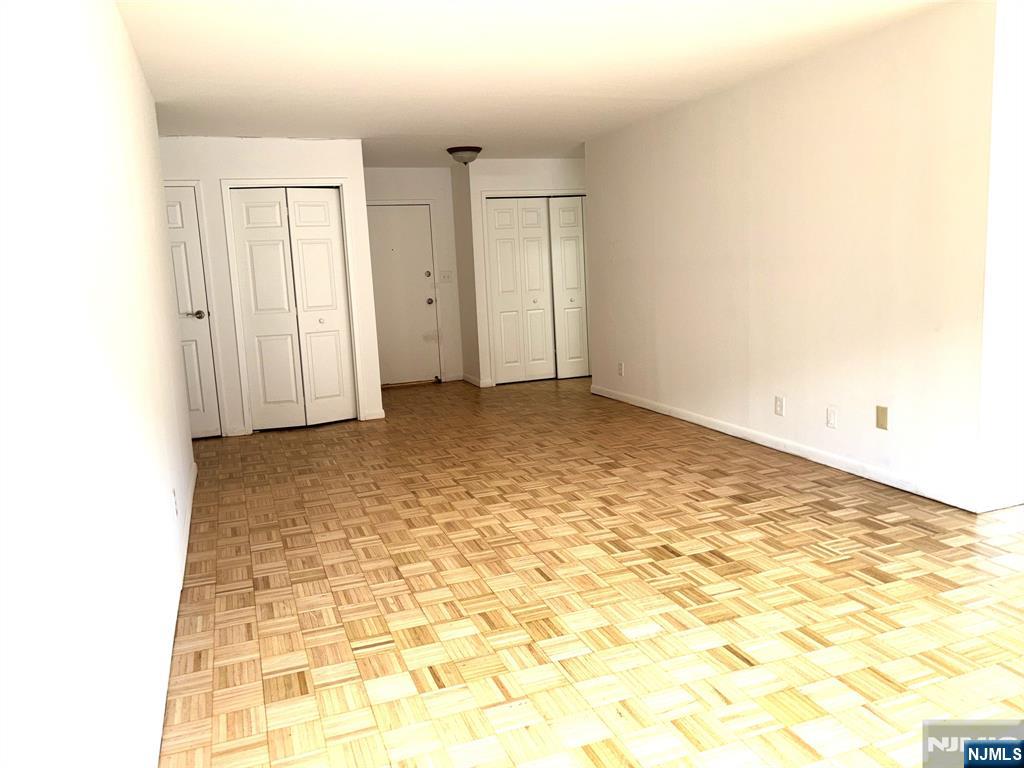 344 Prospect Avenue, Unit 9G Hackensack, NJ 07601 - Photo 10 of 16