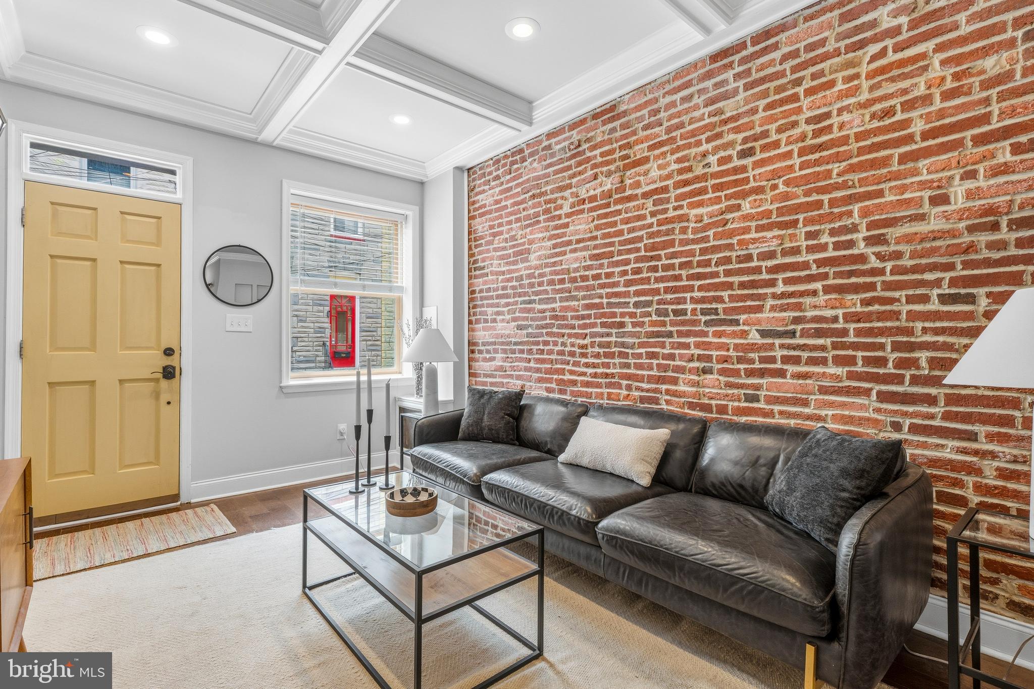 721 South Port Street Baltimore, MD 21224 - Photo 3 of 28