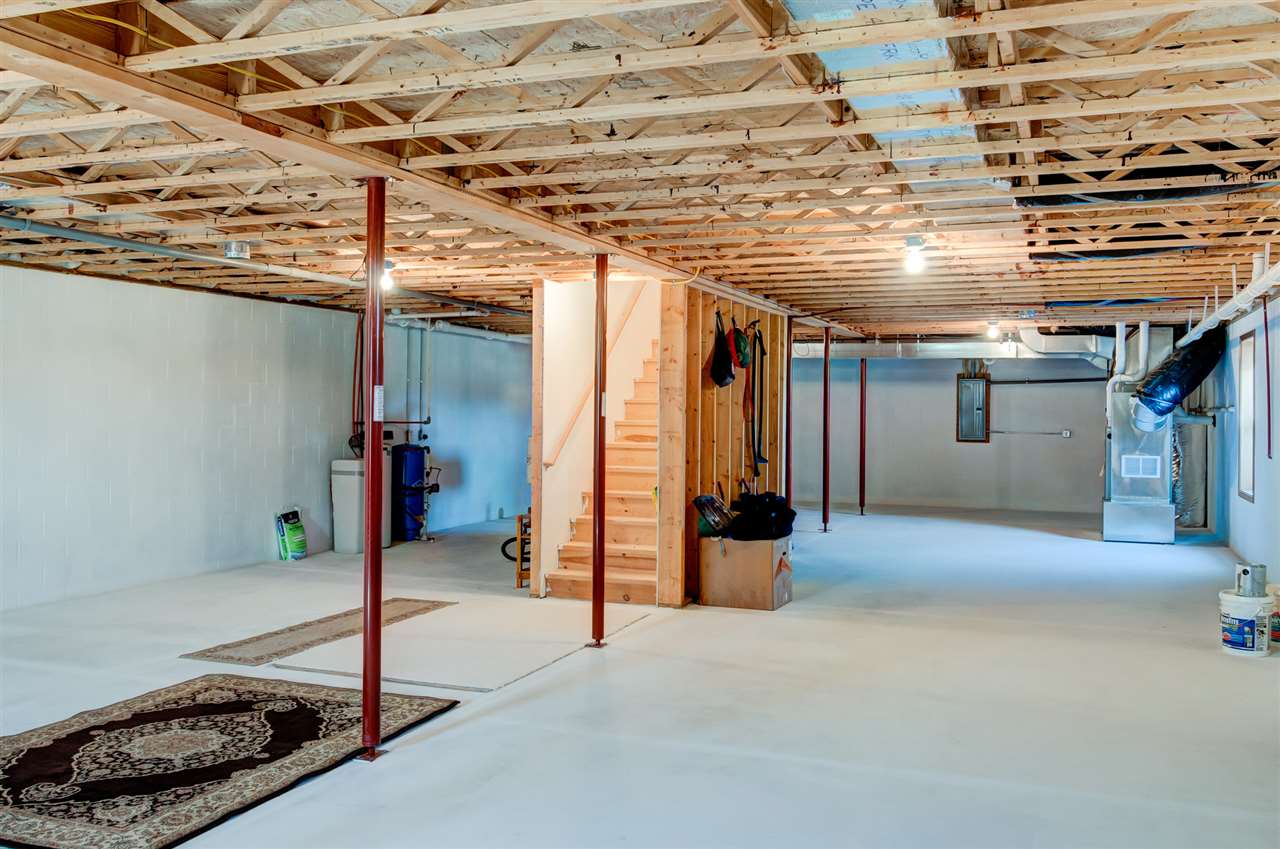 5318 Gray Road Traverse City, MI 49684 - Photo 30 of 44 1820267-29.JPG