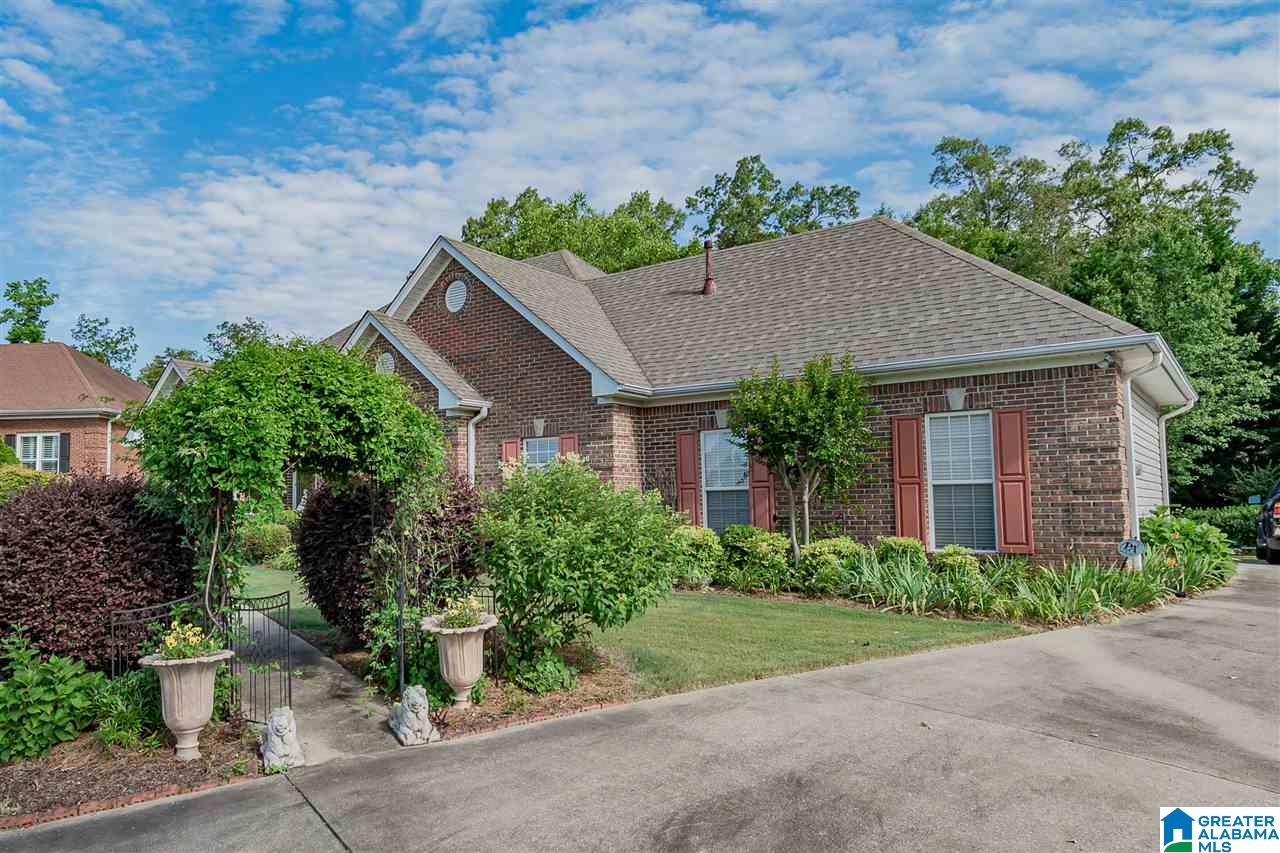 1034 Kensington Way Moody, AL 35004 - Photo 3 of 24