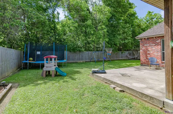 $280,000 | 14515 Lake Meadows Court, Gonzales, LA 70737