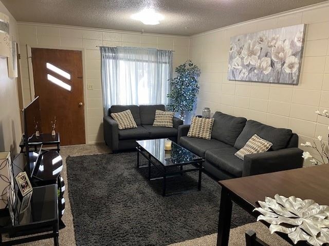 257 29 Road Grand Junction, CO 81503 - Photo 3 of 8 a living room with furniture and wooden floor