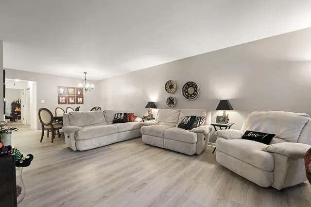 $549,000 | 208 East 650 North, Valparaiso, IN 46383