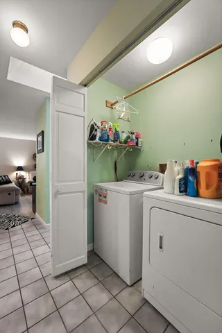 $549,000 | 208 East 650 North, Valparaiso, IN 46383