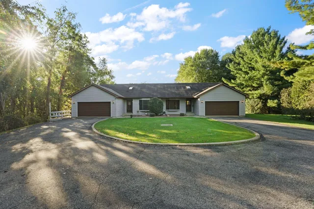 $549,000 | 208 East 650 North, Valparaiso, IN 46383