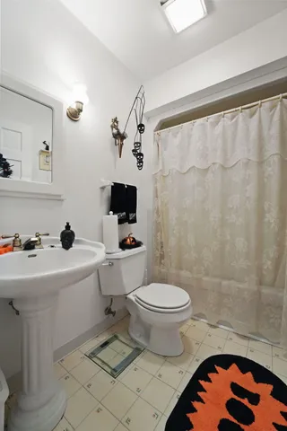 $549,000 | 208 East 650 North, Valparaiso, IN 46383