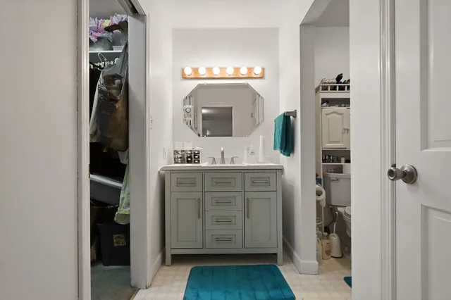 $549,000 | 208 East 650 North, Valparaiso, IN 46383