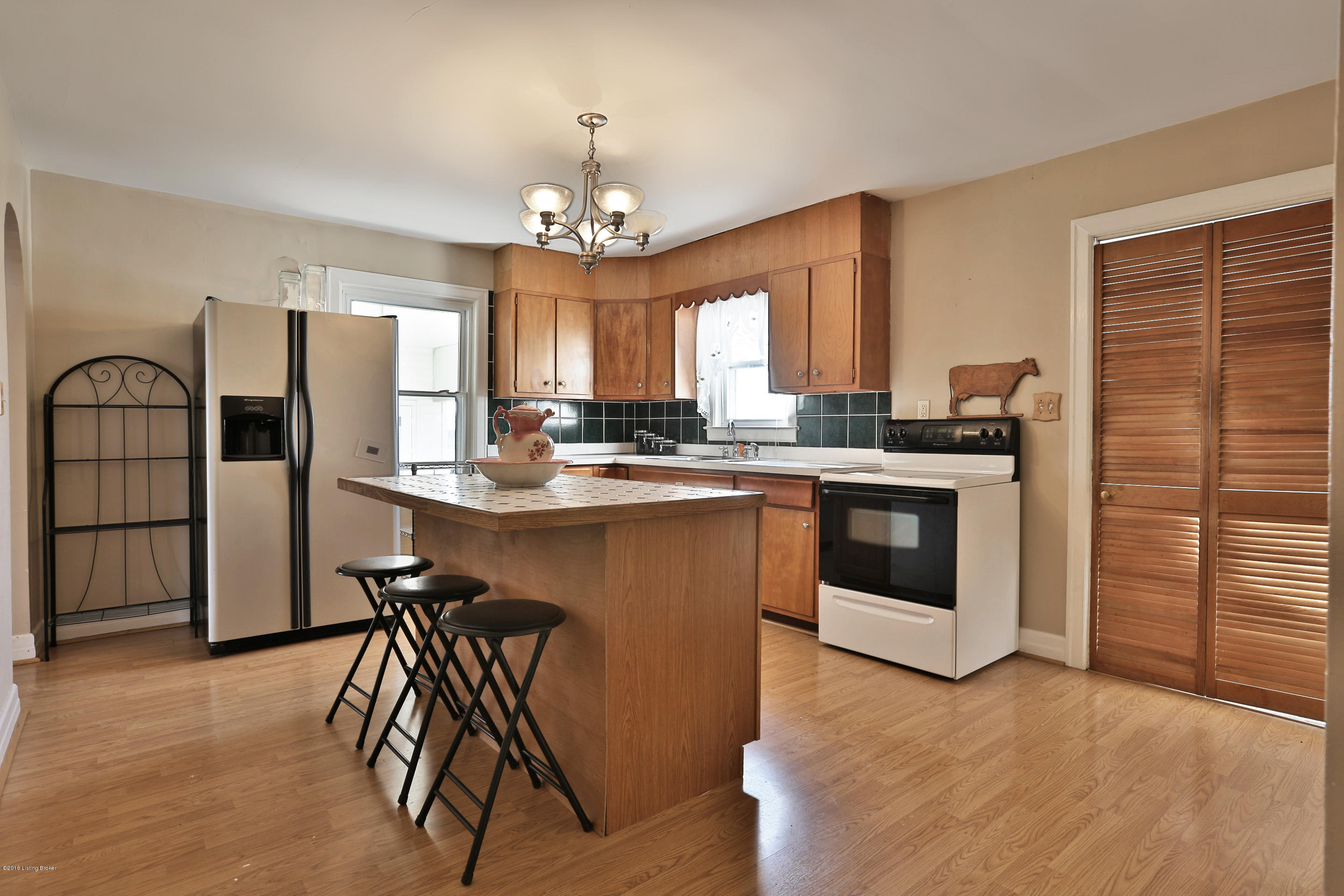 7275 Vigo Road Bagdad, KY 40003 - Photo 7 of 36 Kitchen