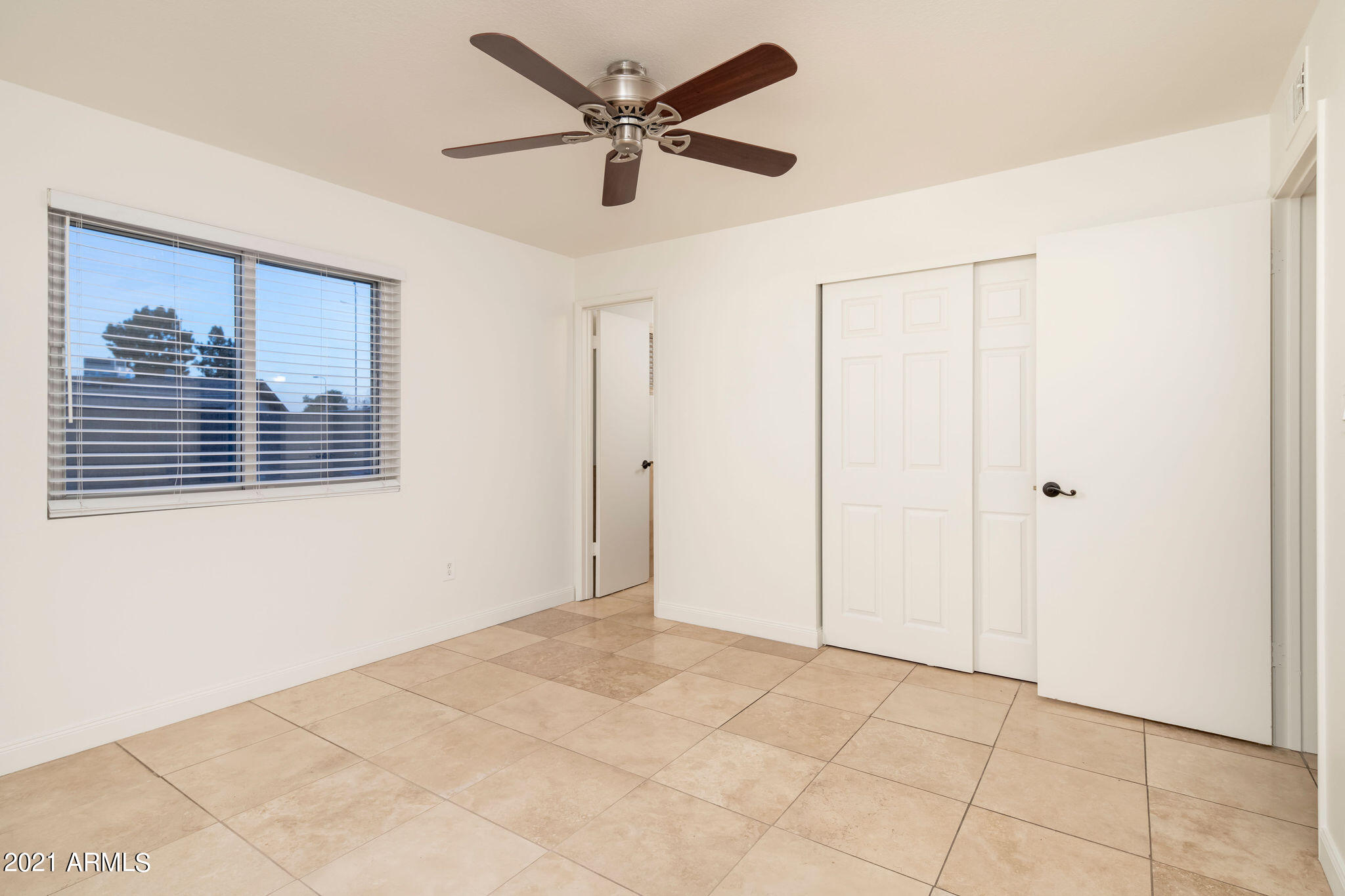 1233 East Marny Road Tempe, AZ 85288 - Photo 8 of 18 GSS07
