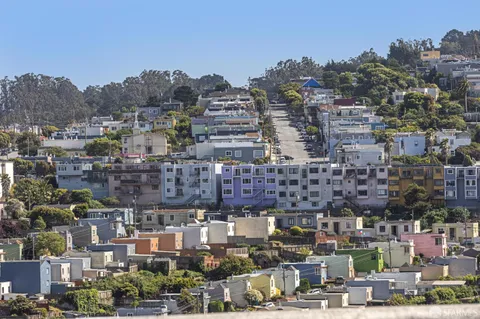 $1,395,000 | 20 Crescent Avenue, San Francisco, CA 94110