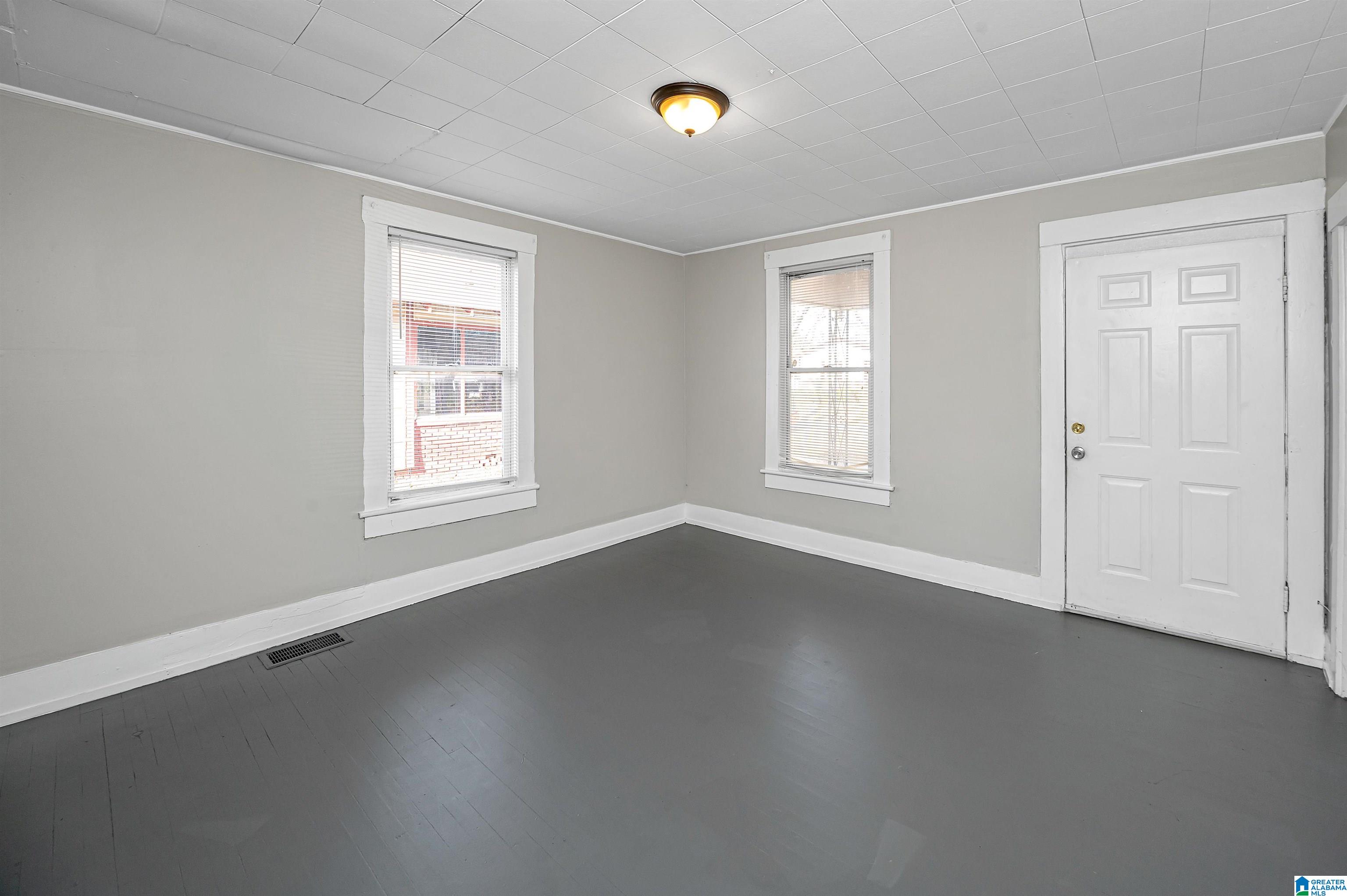 4724 Ter R Birmingham, AL 35208 - Photo 12 of 34