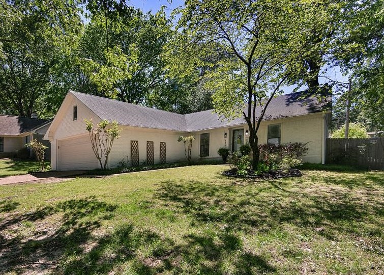 395 Park Hill Road Collierville, TN 38017 - Photo 1 of 22 Welcome Home to this adorable one-story 3/2 home in the heart of Collierville!