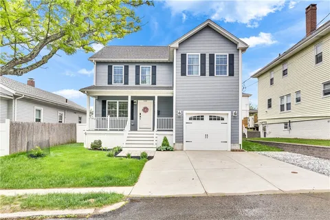 $579,000 | 239 Mauran Avenue, East Providence, RI 02914