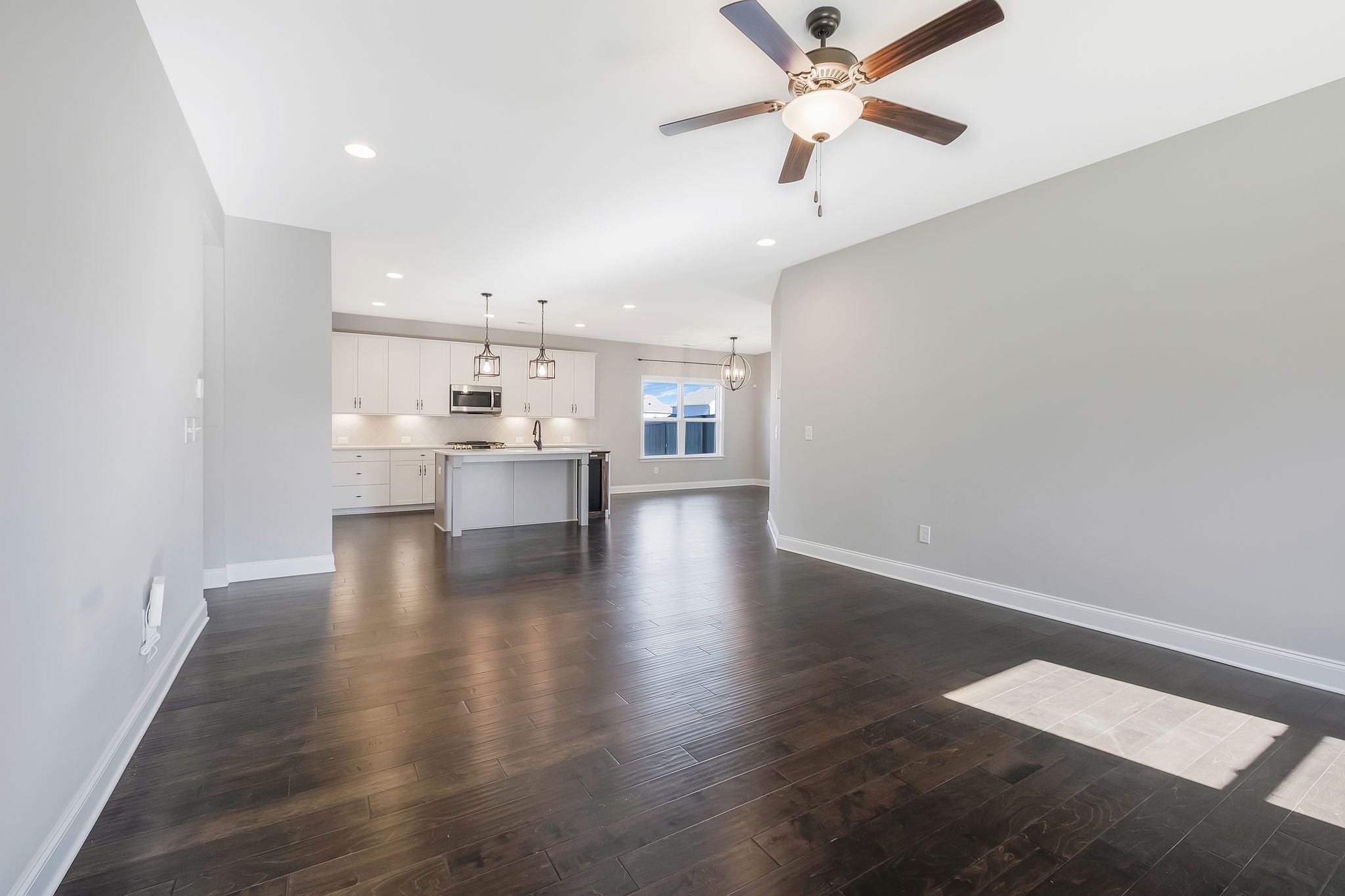 417 Rangeland Road Spring Hill, TN 37174 - Photo 10 of 52 Gallery Image 10